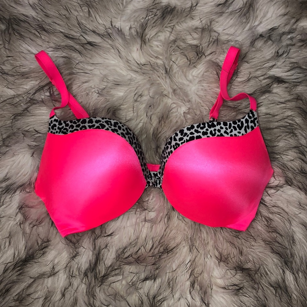 Victoria’s Secret bra